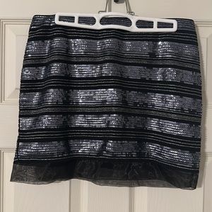 Express sequin skirt